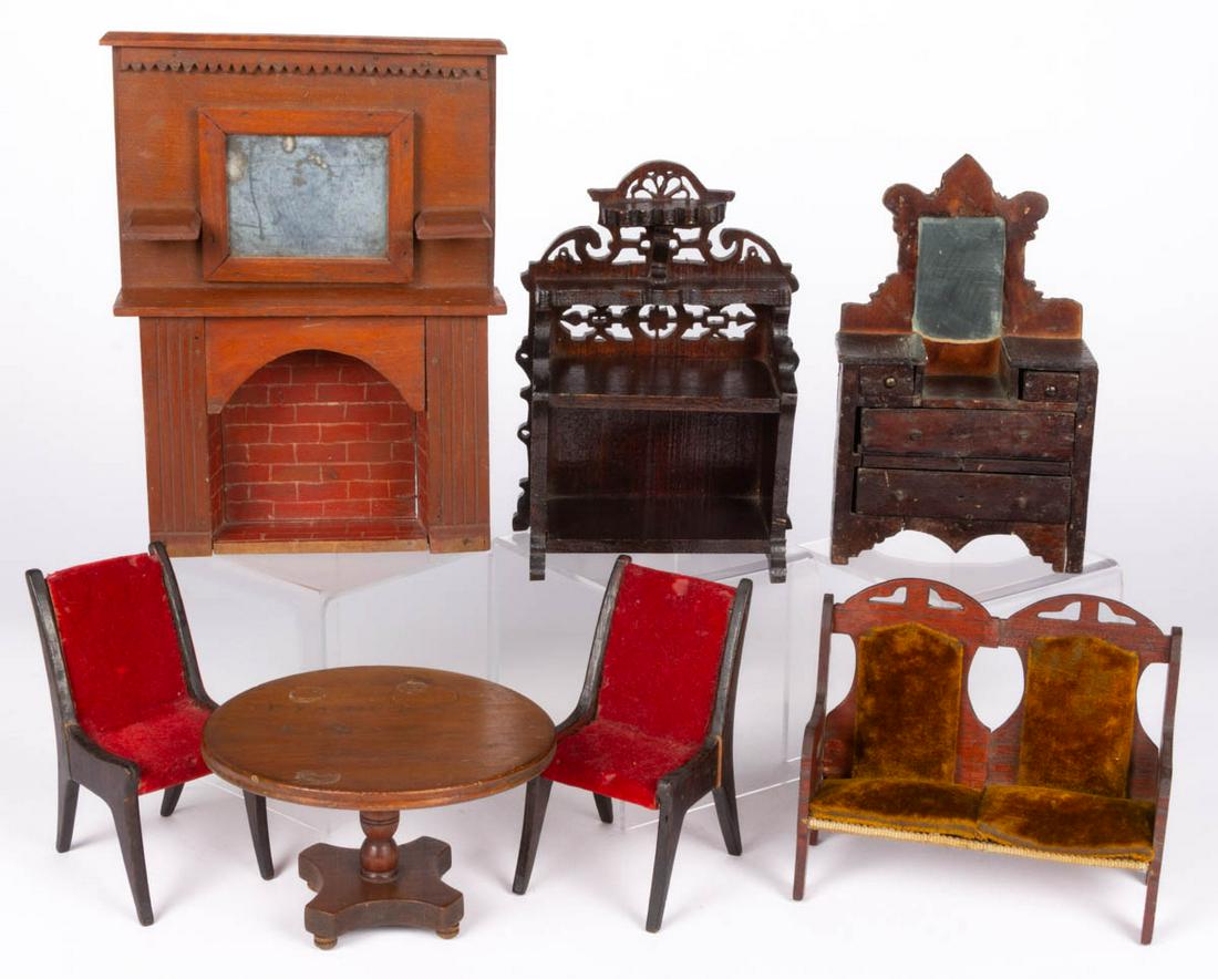 VICTORIAN DOLLHOUSE / MINIATURE WOOD FURNITURE, LOT OF: VICTORIAN DOLLHOUSE / MINIATURE WOOD FURNITURE, LOT OF SEVEN, comprising a dining table with pedestal base having paper label to underside of top that reads "GEORGE W. FEARING / Member of HINGHAM SOCI