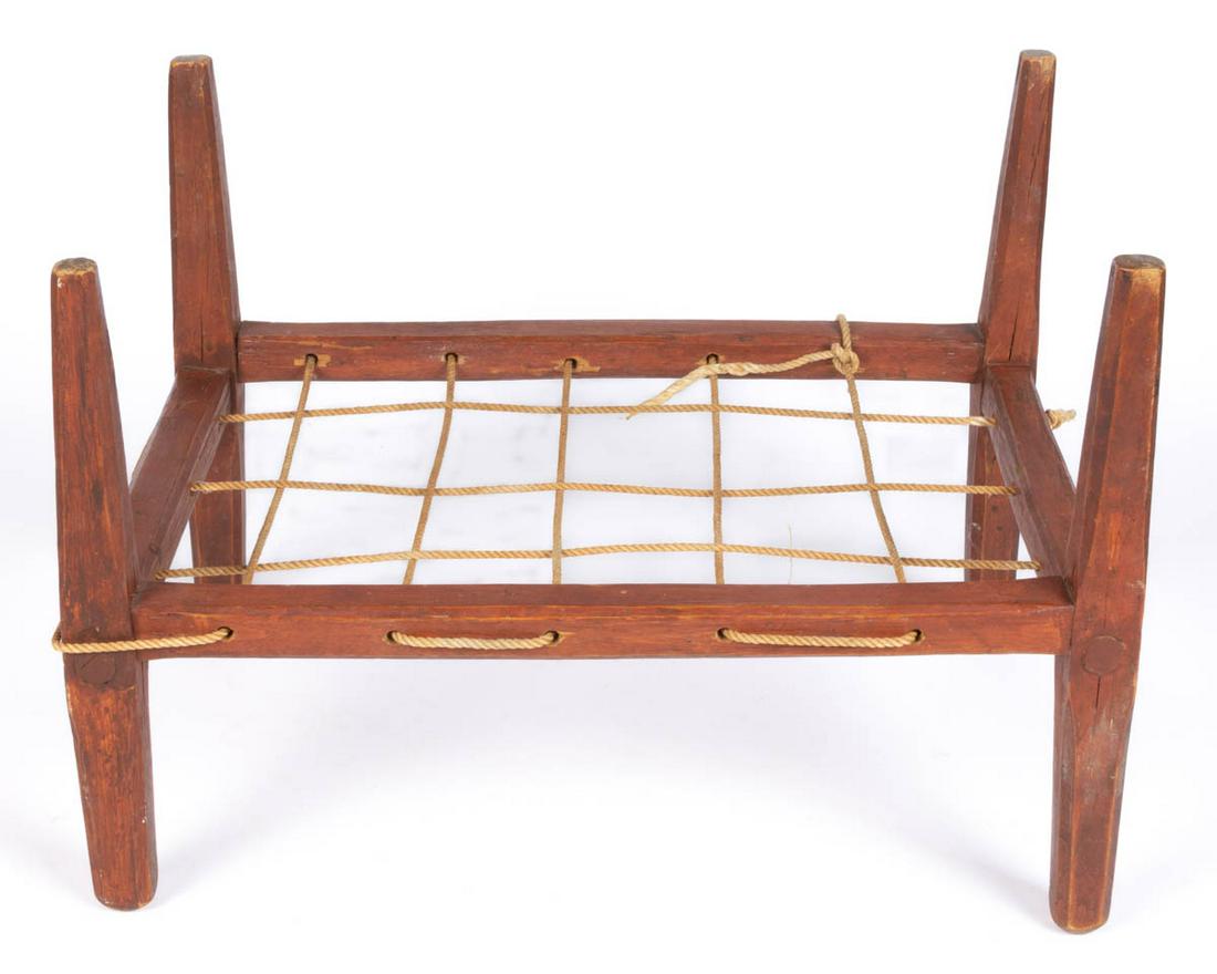 MID-ATLANTIC PAINTED WOODEN HALF-POSTER DOLL BED (1 of 2)