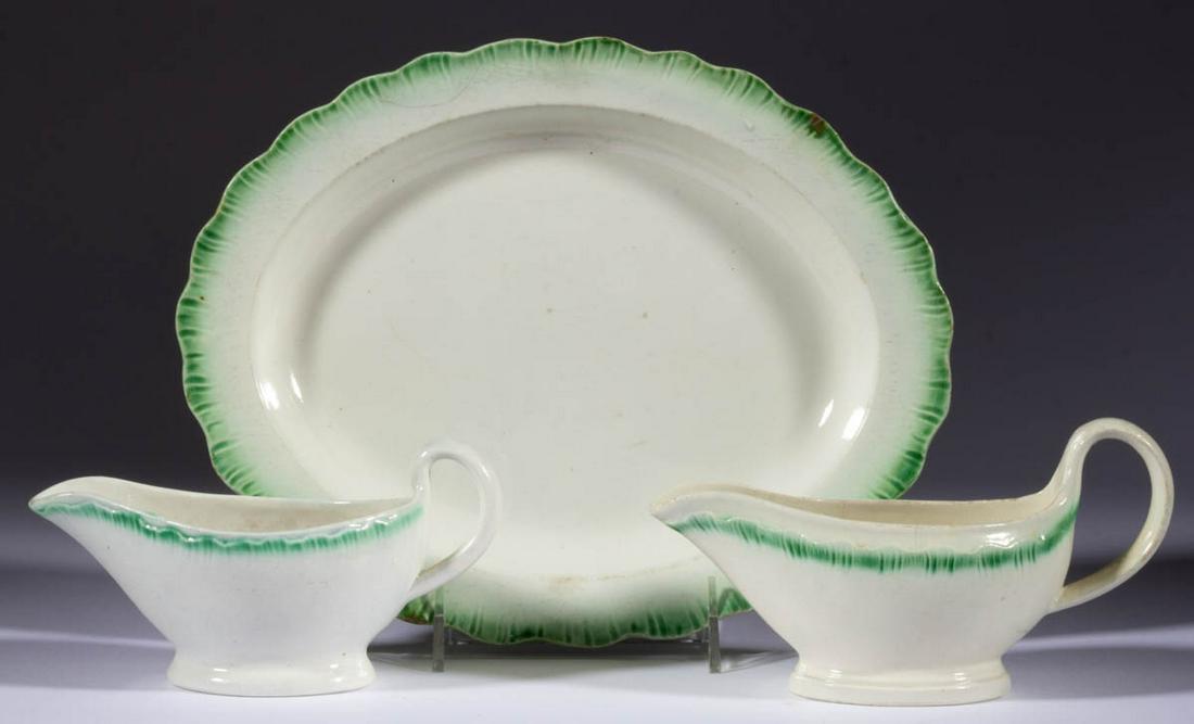 ENGLISH PEARLWARE GREEN SHELL EDGE CERAMIC TABLE (1 of 1)