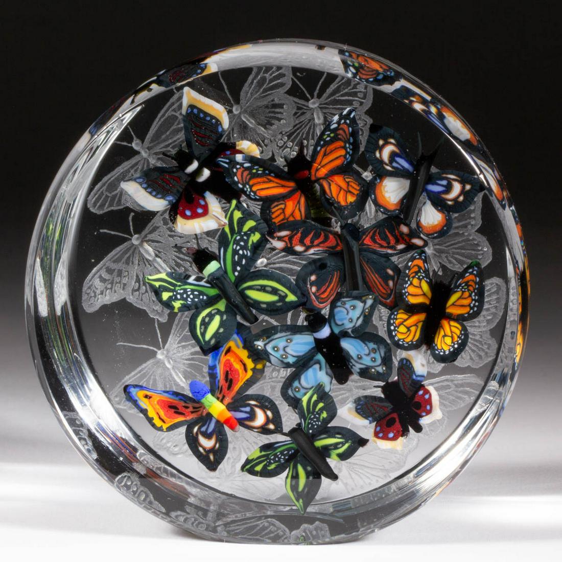CATHY RICHARDSON (AMERICAN, B. 1949) KALEIDOSCOPE OF BUTTERFLIES LAMPWORK STUDIO ART GLASS UPRIGHT (1 of 2)