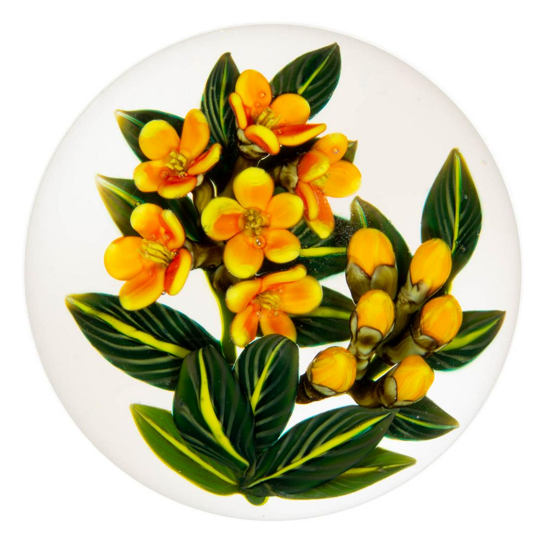 UNIQUE CATHY RICHARDSON (AMERICAN, B. 1949) FLORAL BOUQUET LAMPWORK STUDIO ART GLASS PAPERWEIGHT (1 of 2)