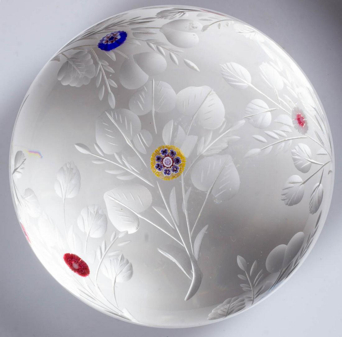 VINTAGE SAINT-LOUIS BOTTICELLI ENGRAVED AND MILLEFIORI ART GLASS PAPERWEIGHT (1 of 2)