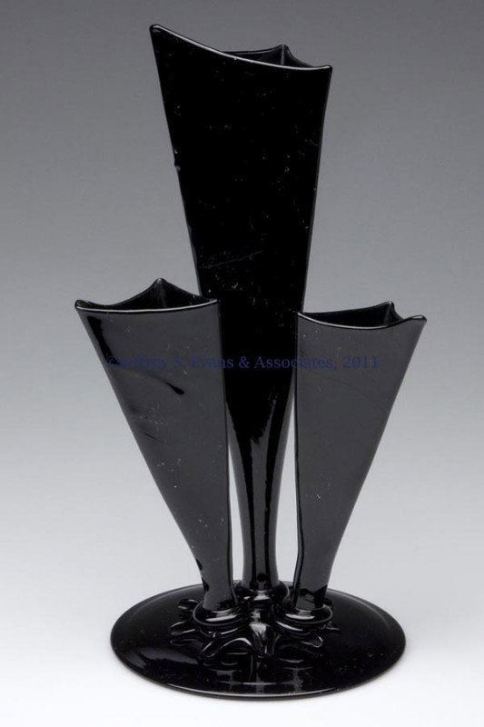 STEUBEN TRIPLE TRIANGULAR VASE: STEUBEN TRIPLE TRIANGULAR VASE, Mirror Black, shape 7128, rough pontil mark, not signed. Steuben Glass Works. First half 20th century. 10 3/4" HOA, 5 1/8" D foot. Provenance: From the collection of Bi