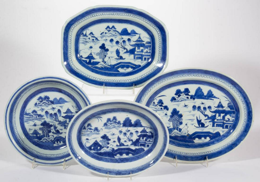 CHINESE EXPORT CANTON PORCELAIN TABLE ARTICLES, LOT OF FOUR (1 of 1)