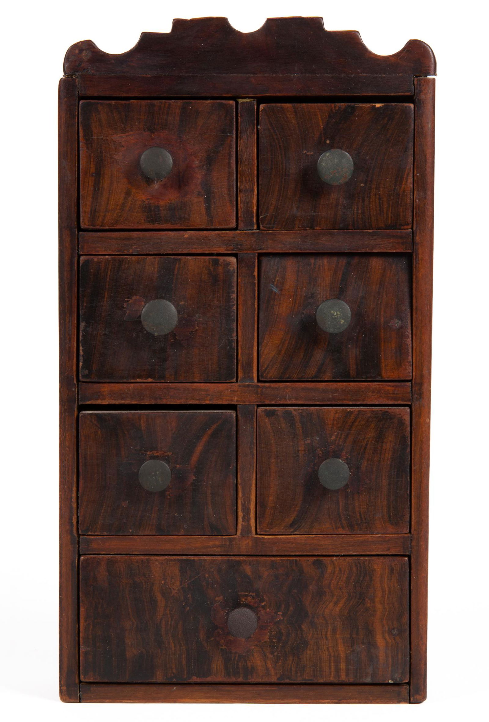 NEW ENGLAND PAINT-DECORATED PINE HANGING APOTHECARY / SPICE BOX (1 of 5)