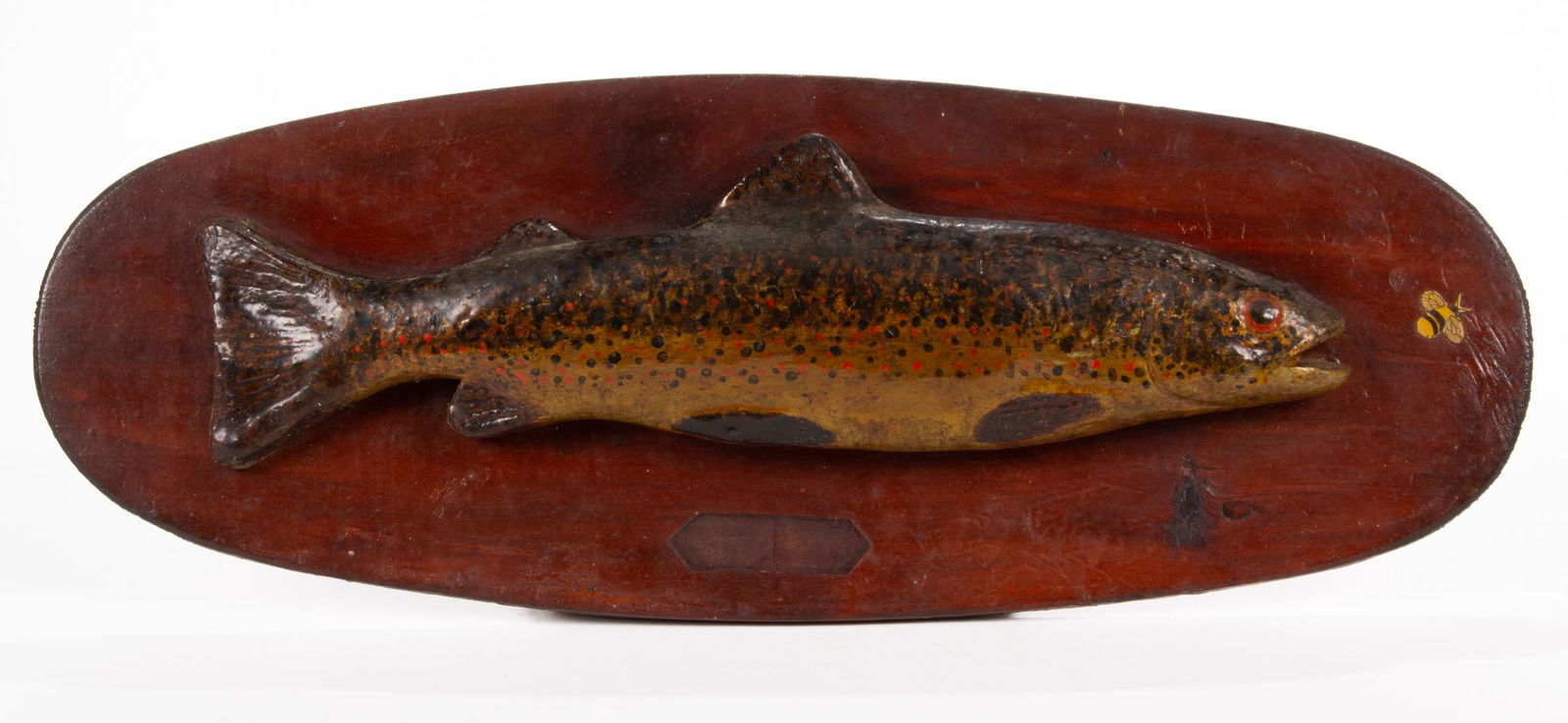 AMERICAN PAINTED AND GLAZED CERAMIC BASS PLAQUE (1 of 2)