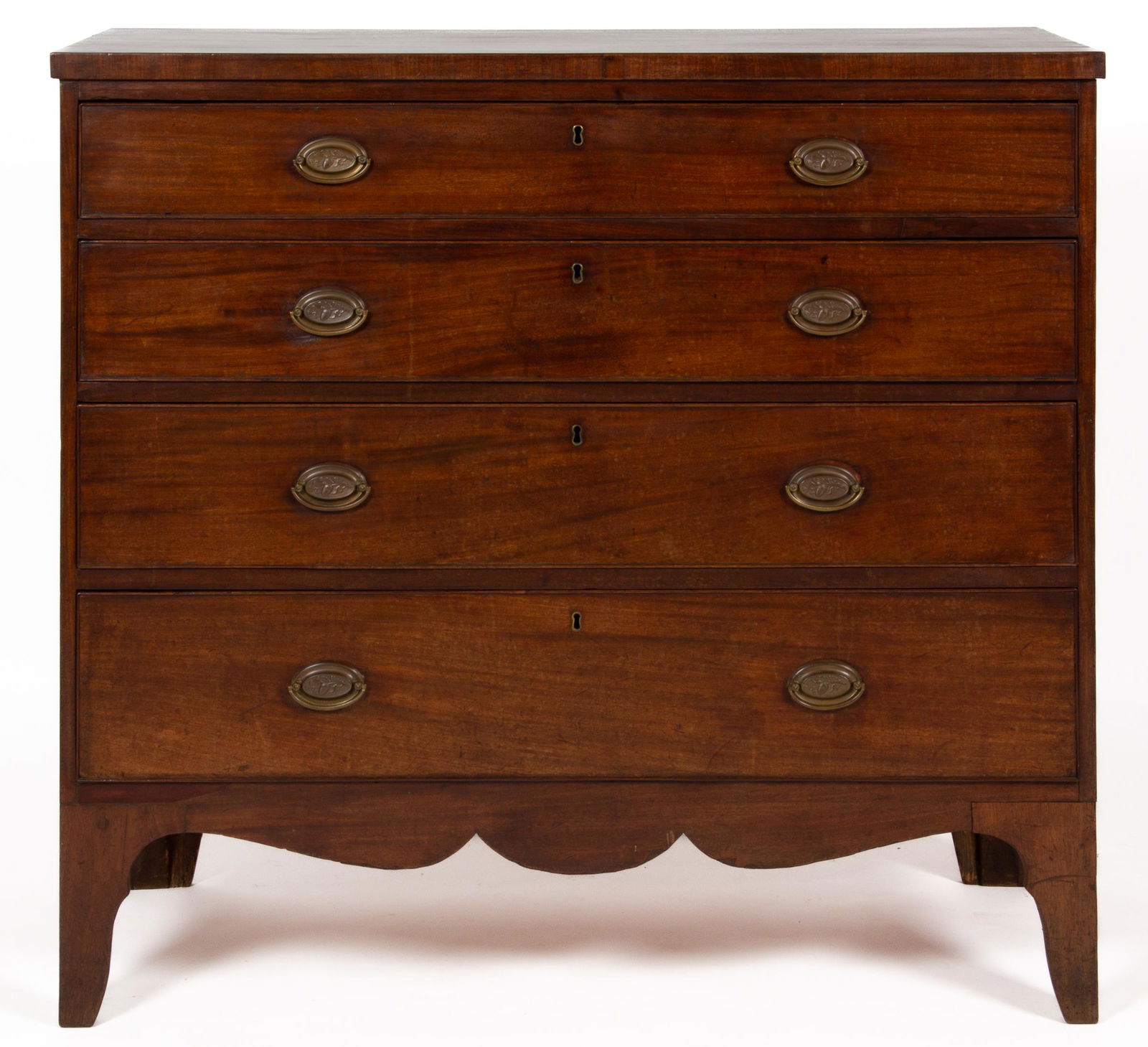 AMERICAN, PROBABLY NEW YORK, FEDERAL MAHOGANY CHEST OF DRAWERS (1 of 9)