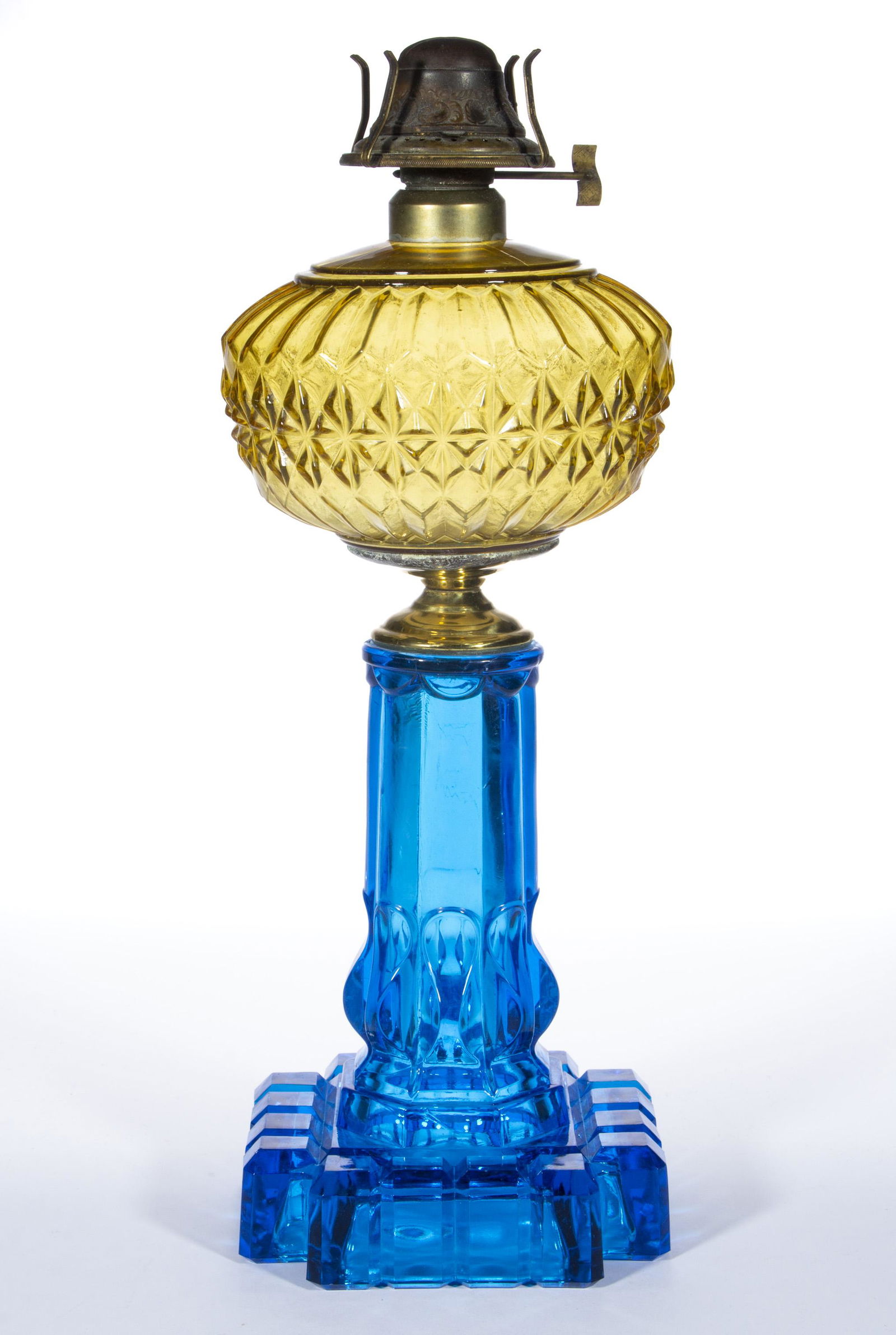 AMERICUS PRESSED AND BLOWN-MOLDED KEROSENE BANQUET LAMP, (1 of 1)