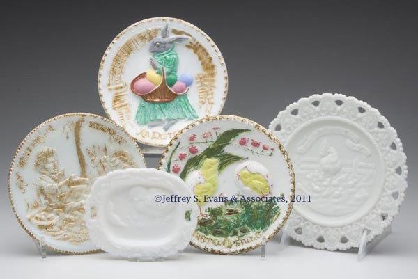 EASTER AND OTHER MOTIF PLATES, LOT OF FIVE: EASTER AND OTHER MOTIF PLATES, LOT OF FIVE, opalescent and opaque white/milk glass, three with some decoration, including a hen and numerous chicks below a banner which states "THE LITTLE HEN SAID SHE