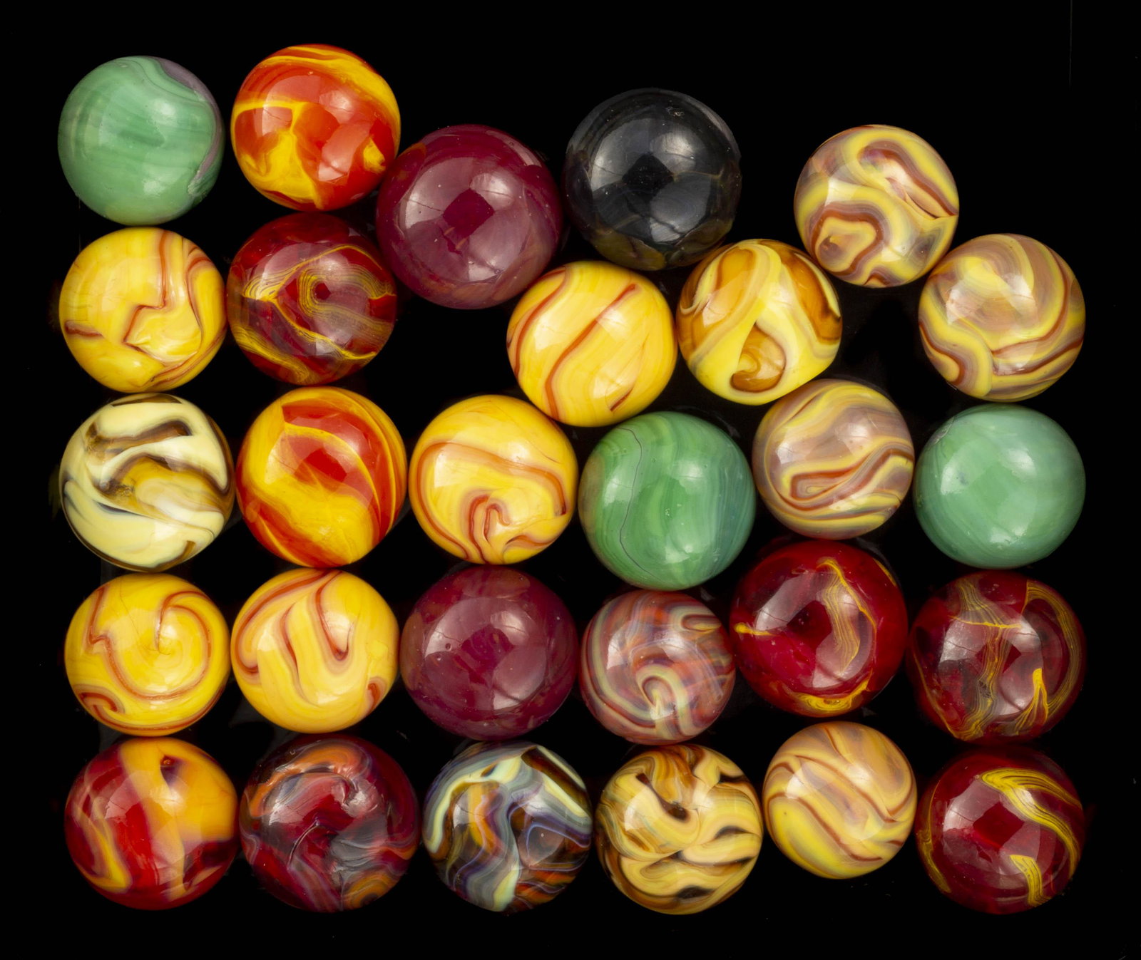 CHAMPION AGATE FURNACE MACHINE-MADE MARBLES, LOT OF 28, (1 of 2)