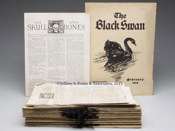 VIRGINIANA PERIODICALS, LOT OF 36 ISSUES: VIRGINIANA PERIODICALS, LOT OF 36 ISSUES, comprising eleven (11) THE SKULL AND BONES, Student Body Publication at the Medical College of Virginia, from Nov. 5, 1915 to April 14, 1916; and twenty-five