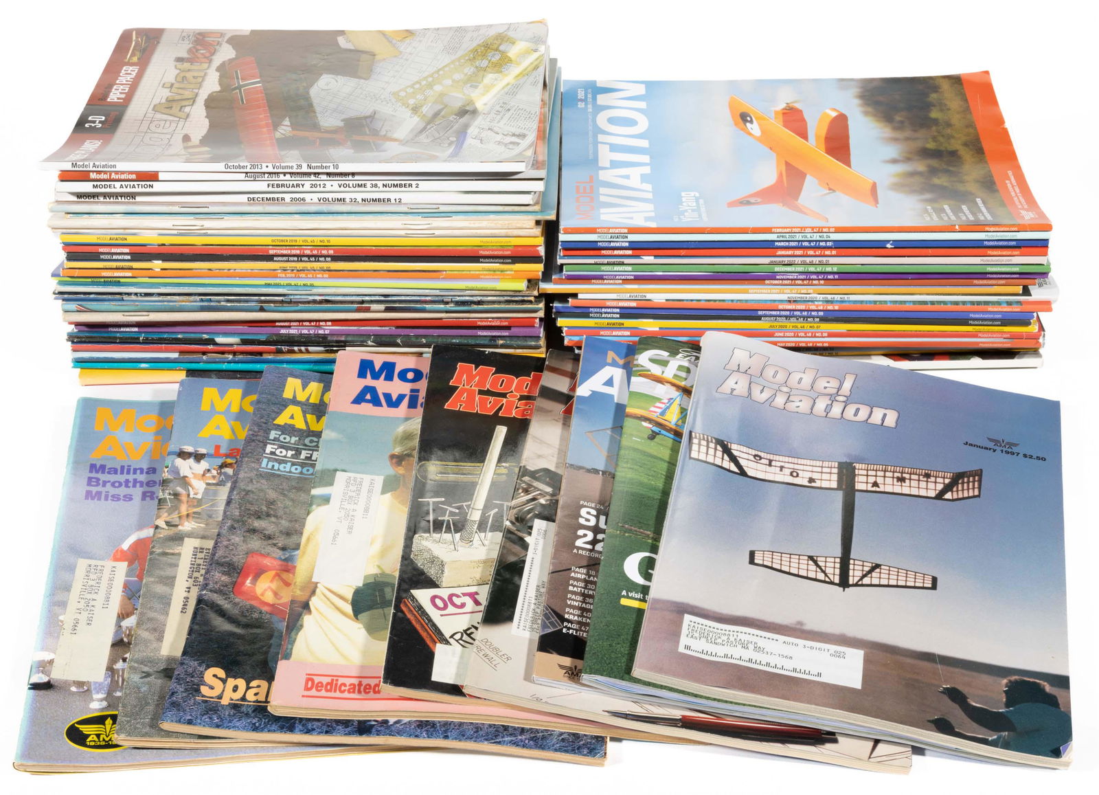 MODEL AVIATION MAGAZINES, UNCOUNTED LOT, (1 of 1)