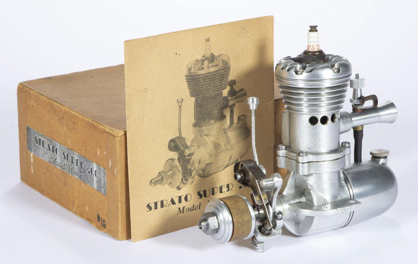 RANDALL BAINBRIDGE "STRATO SUPER .60" 1946 MODEL AIRPLANE ENGINE, (1 of 3)