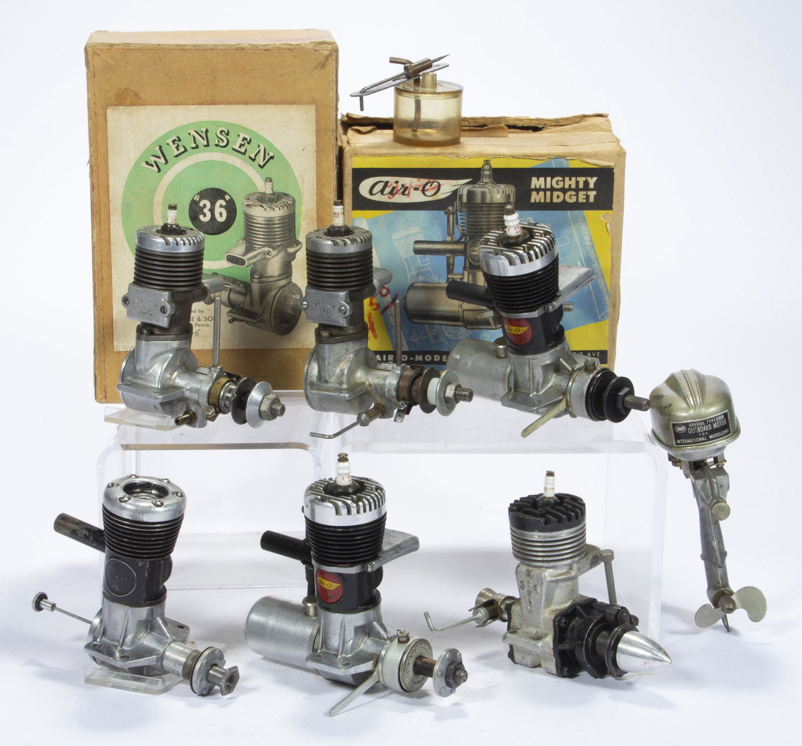 ASSORTED MODEL AIRPLANE AND MARINE ENGINES, LOT OF SEVEN, (1 of 2)