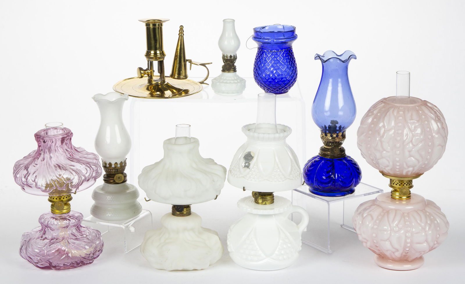 ASSORTED MODERN GLASS AND METAL LIGHTING ARTICLES, LOT OF NINE, Oct 14, 2022 Jeffrey S