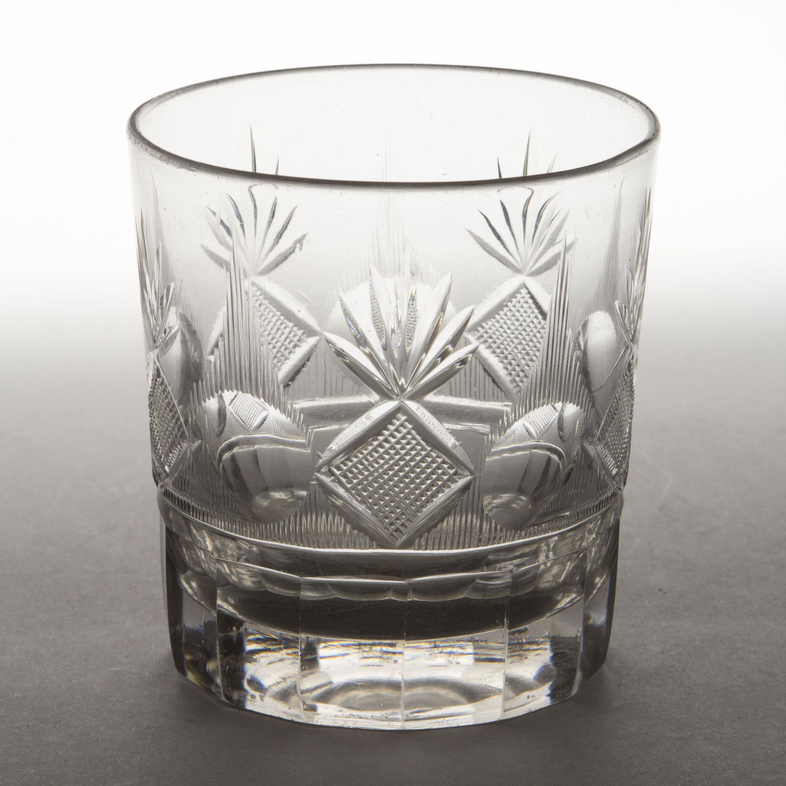 CUT STRAWBERRY DIAMONDS, FANS, AND FLASHED RONDELS TUMBLER (1 of 1)