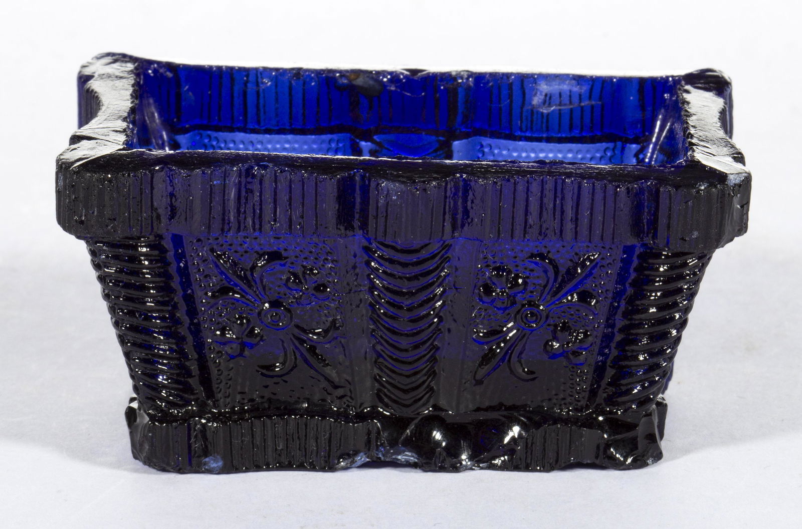 OG-7 OBLONG PRESSED OPEN SALT (1 of 1)