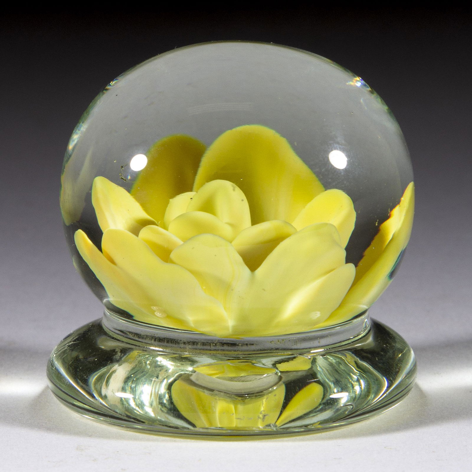 ANTIQUE MILLVILLE, NEW JERSEY CRIMP ROSE MINIATURE PAPERWEIGHT (1 of 3)