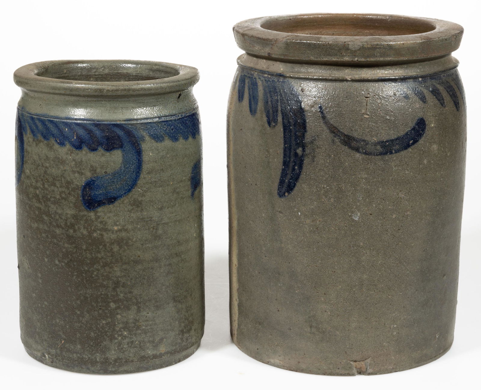 STRASBURG, SHENANDOAH VALLEY OF VIRGINIA DECORATED STONEWARE JARS, LOT OF TWO (1 of 4)