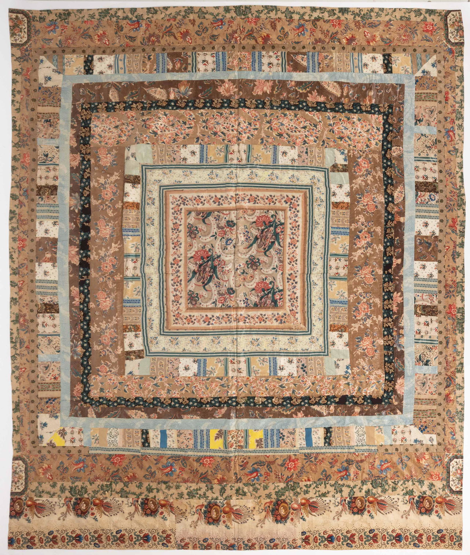 ENGLISH / AMERICAN CHINTZ PIECED QUILT (1 of 7)