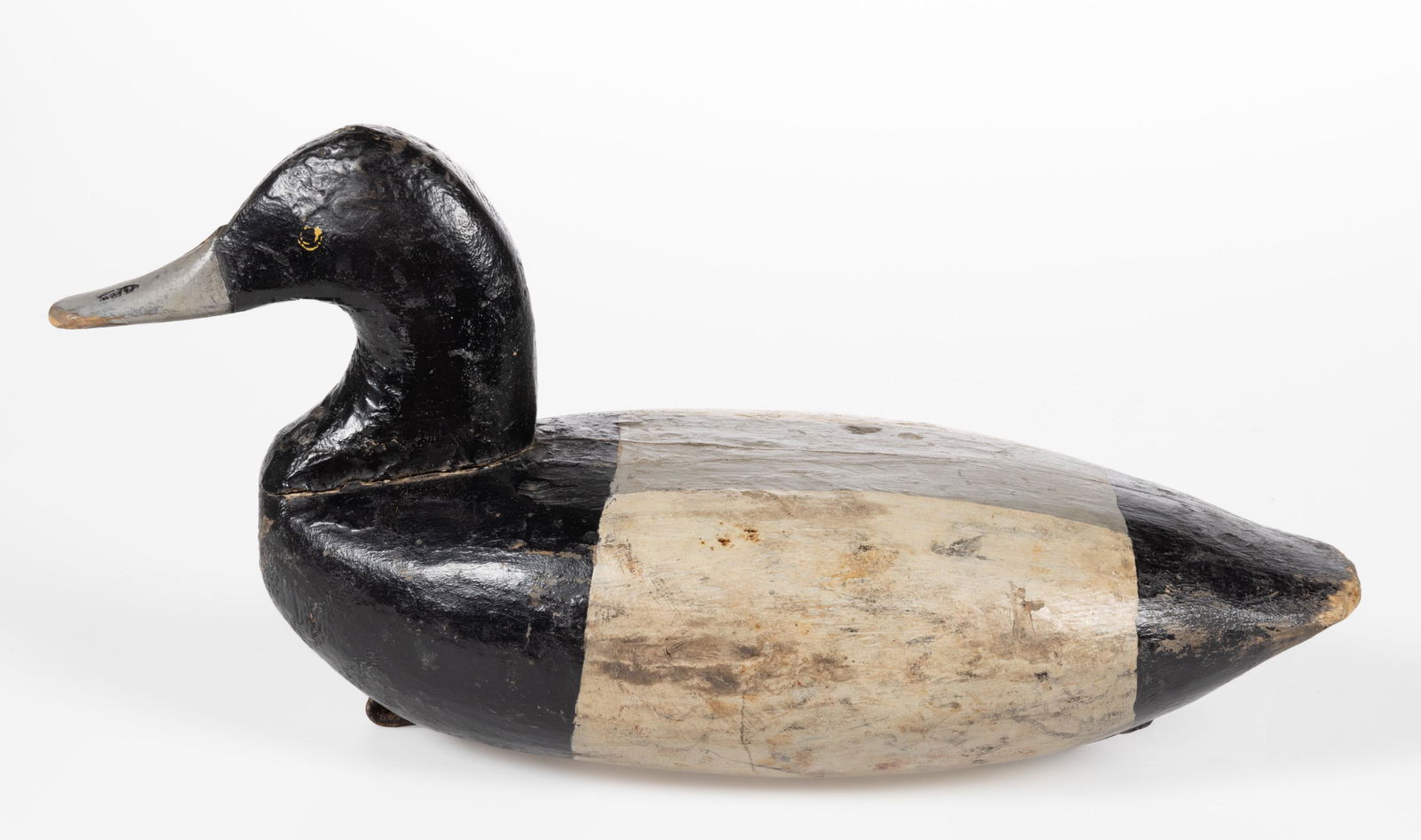 PERCY SMITH (SHADYSIDE, MARYLAND) FOLK ART CARVED AND PAINTED BLUEBILL DECOY (1 of 5)