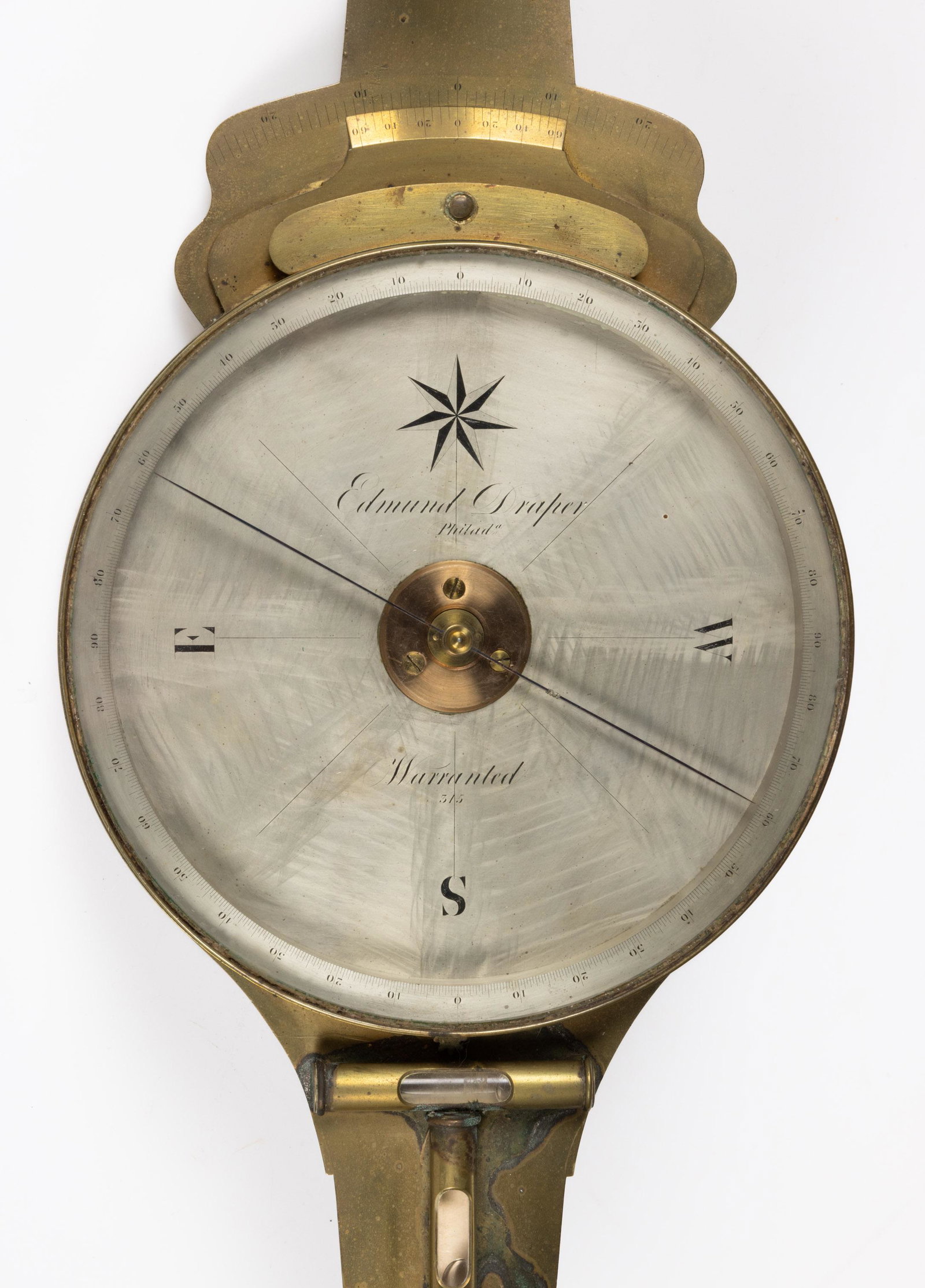 EDMUND DRAPER (PHILADELPHIA, 1805-1882) SURVEYOR COMPASS: EDMUND DRAPER (PHILADELPHIA, 1805-1882) SURVEYOR COMPASS, dial marked "Edmund Draper / Philada / Warrented / 515". Circa 1850. 11" HOA. Provenance: From an Albemarle Co., VA collection.