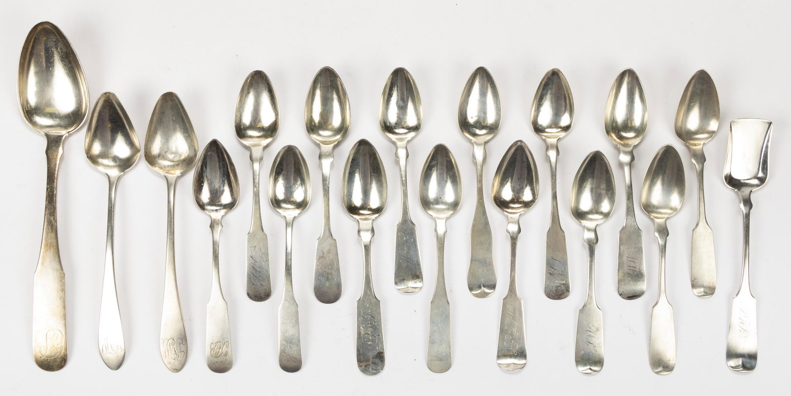 OHIO AND OTHER AMERICAN COIN SILVER SPOONS, LOT OF 18: OHIO AND OTHER AMERICAN COIN SILVER SPOONS, LOT OF 18, including a teaspoon by Seymour Wesley Baldwin and Orrin Cowles of Elyria, OH, a sugar shovel by Oliver DeWitt Seymour of Hartford, CT, a teaspoo