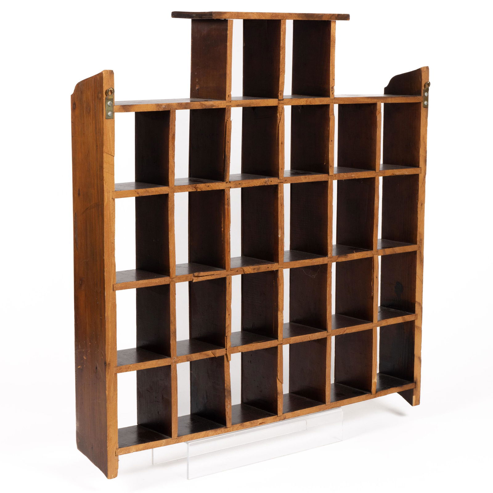 BARBERSHOP SHAVING MUG HANGING SHELF (1 of 2)