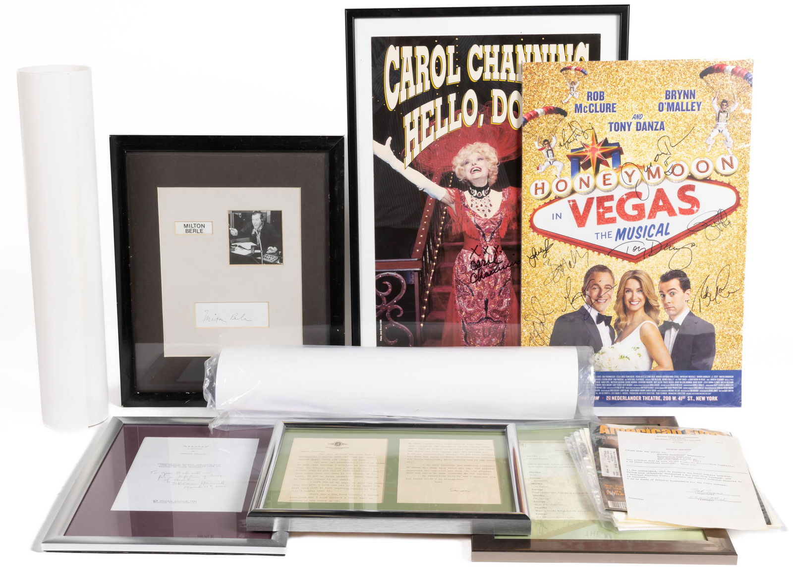 ASSORTED ENTERTAINMENT AUTOGRAPHS, 14 PIECES (1 of 6)