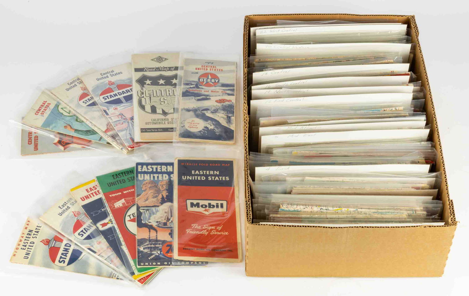 VINTAGE MAPS / TRAVEL EPHEMERA, UNCOUNTED LOT (1 of 1)