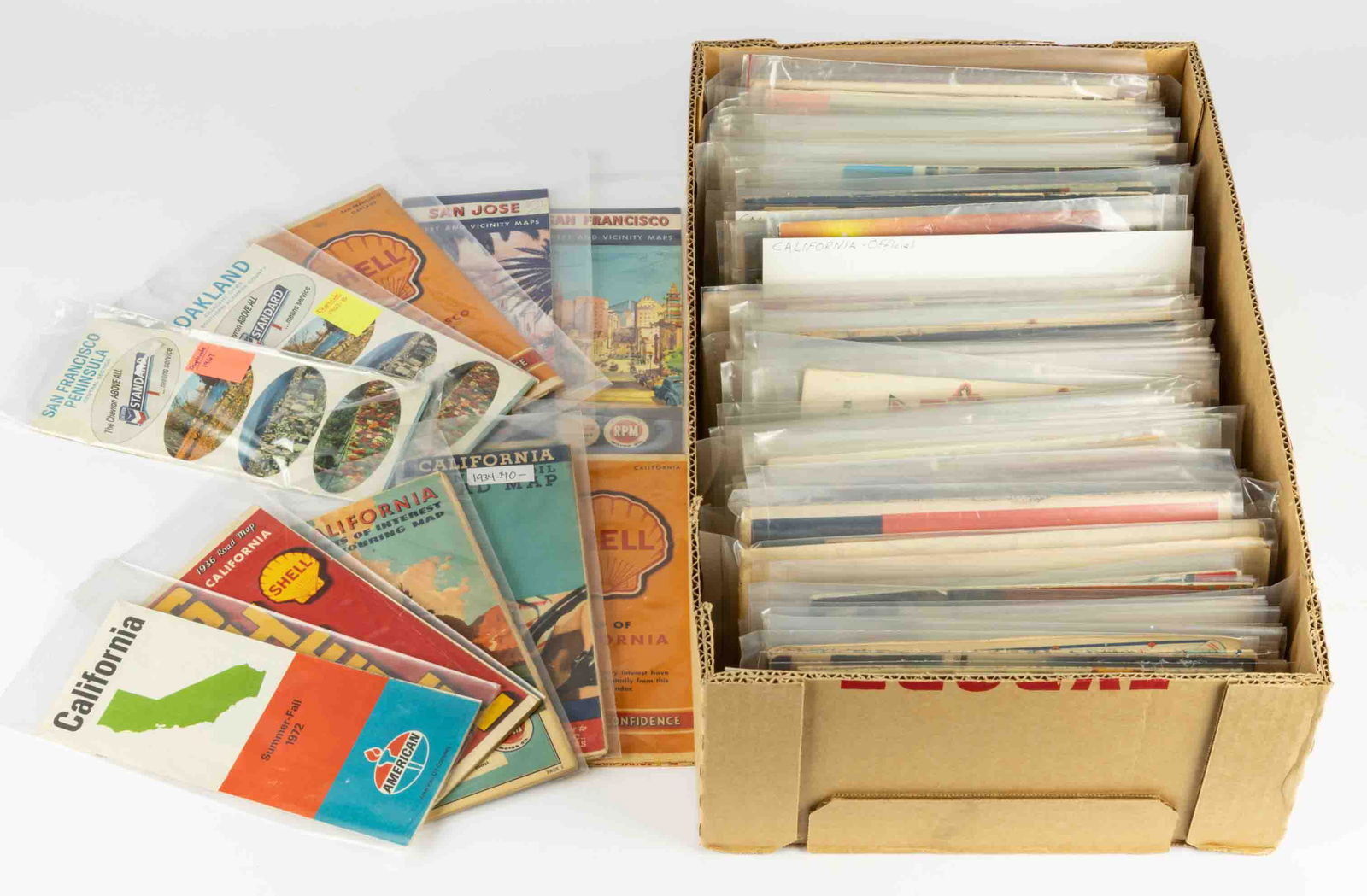 VINTAGE CALIFORNIA STATE MAPS / TRAVEL EPHEMERA, UNCOUNTED LOT (1 of 1)