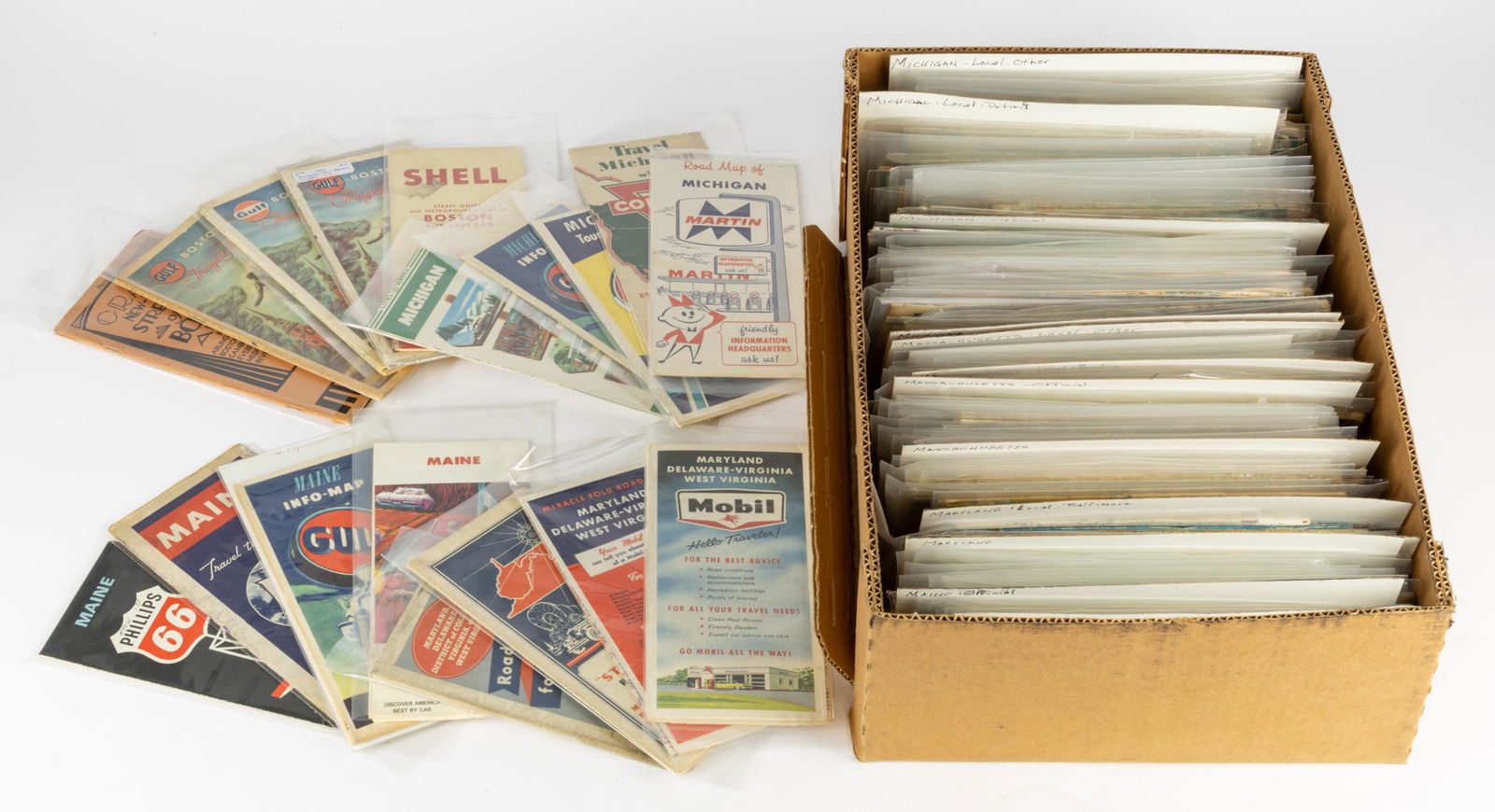 VINTAGE STATE MAPS / TRAVEL EPHEMERA, UNCOUNTED LOT (1 of 1)
