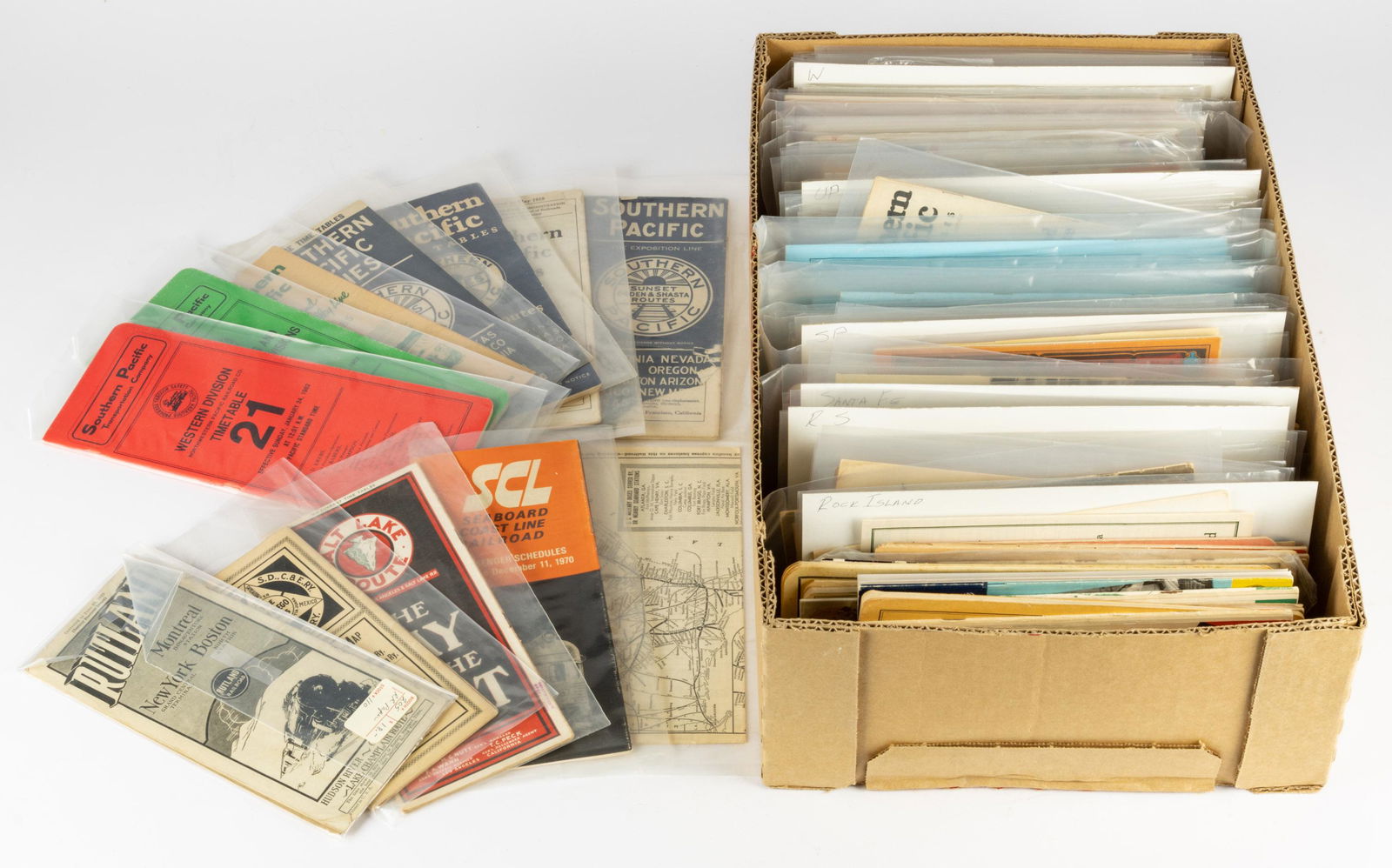 VINTAGE TRANSPORTATION / TRAVEL EPHEMERA, UNCOUNTED LOT (1 of 1)