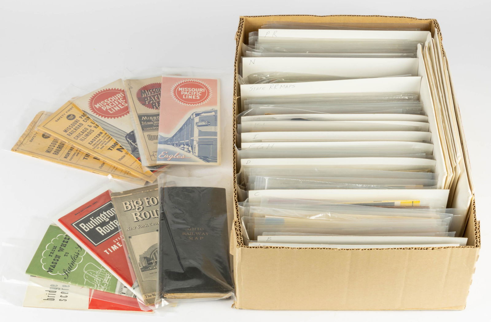 VINTAGE TRANSPORTATION / TRAVEL EPHEMERA, UNCOUNTED LOT (1 of 1)