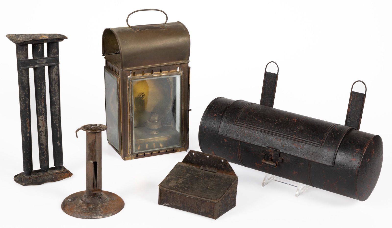 ASSORTED SHEET-IRON AND BRASS LIGHTING ARTICLES, LOT OF FIVE (1 of 1)