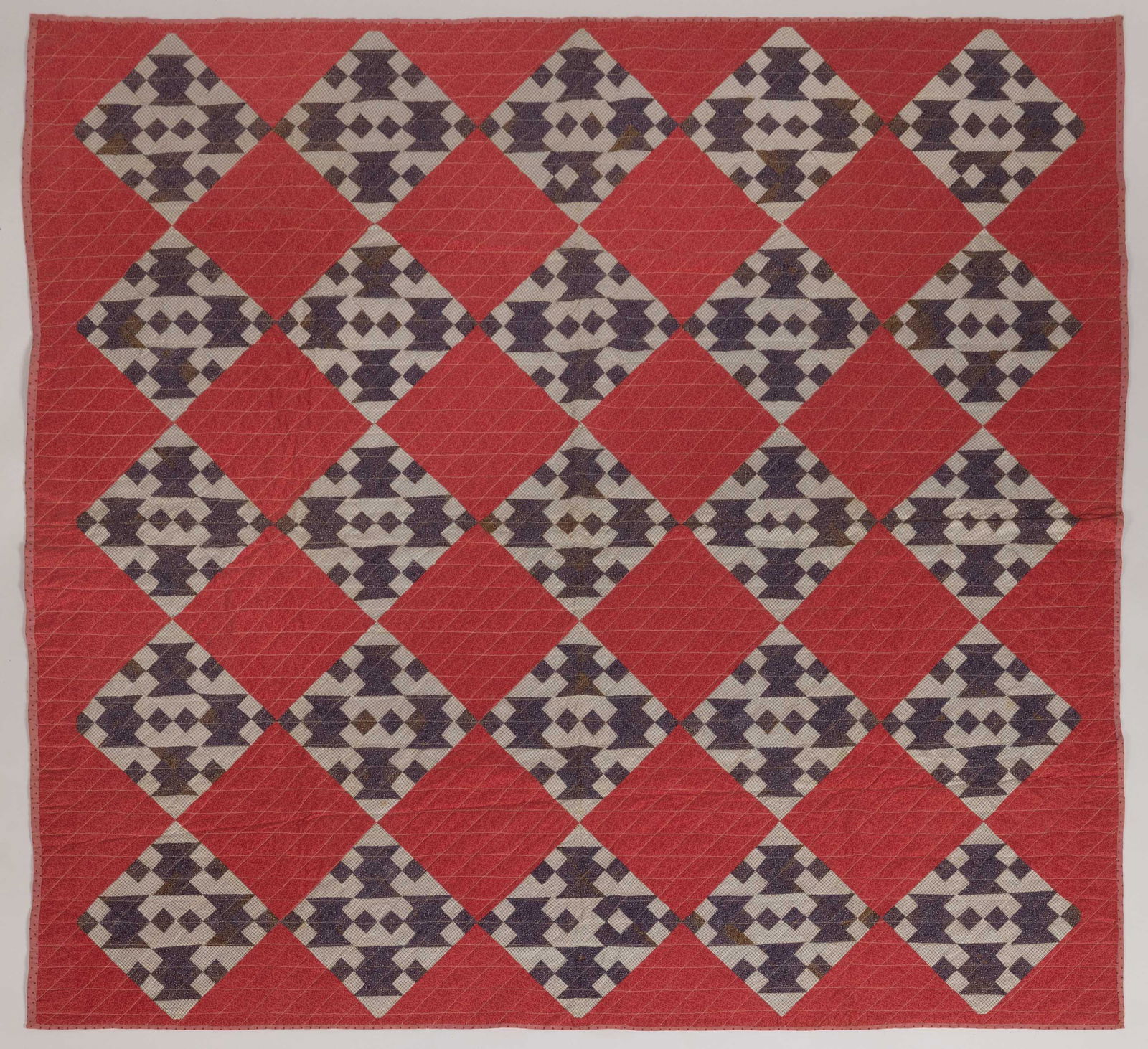 OHIO ATTRIBUTED "GOING TO CHICAGO / JACOB'S LADDER" PIECED QUILT (1 of 8)