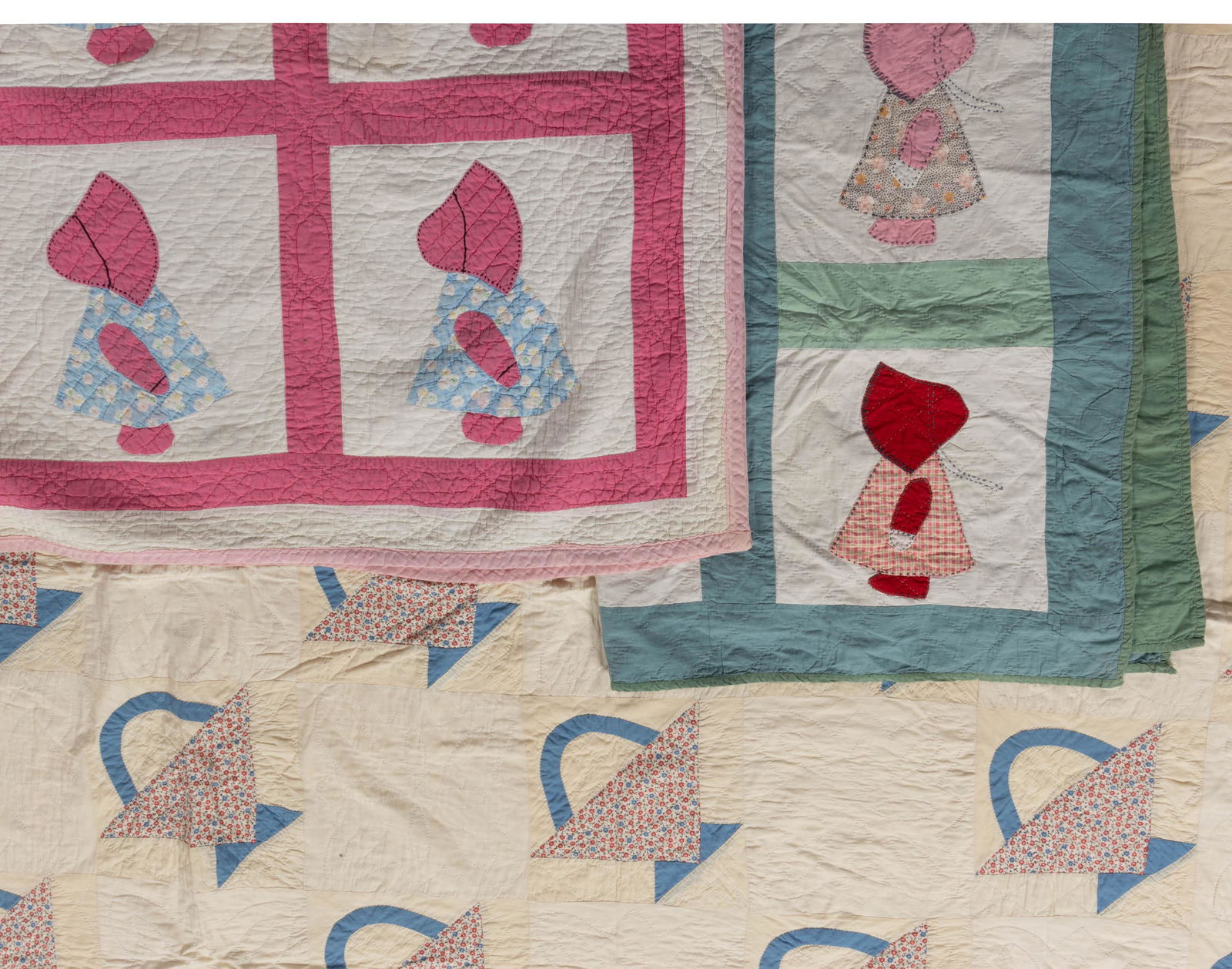 AMERICAN "SUNBONNET SUE" AND "BASKET" APPLIQUE AND PIECED QUILTS, LOT OF THREE (1 of 12)