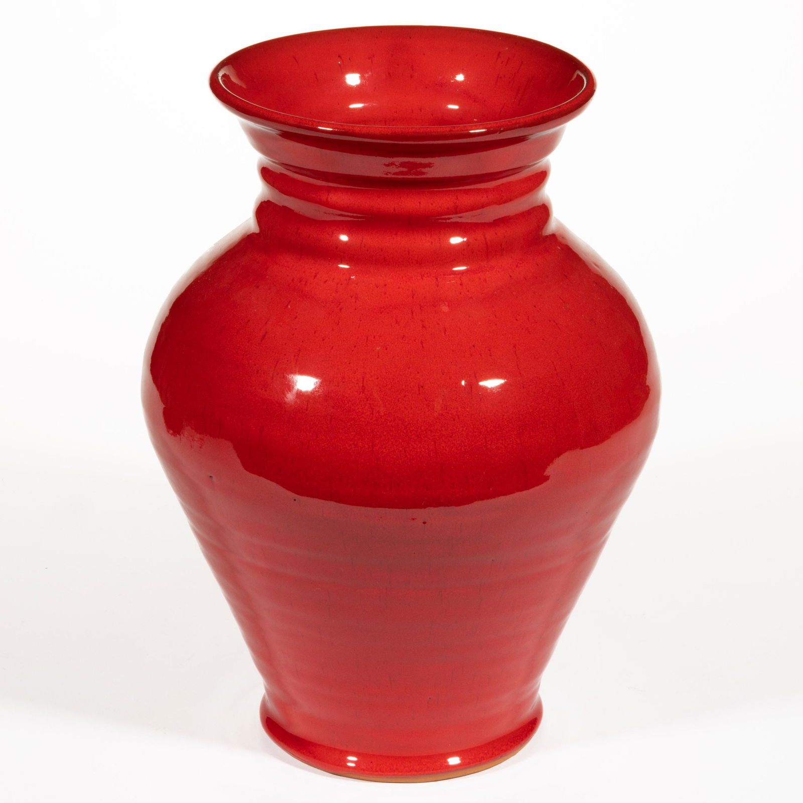 SIGNED  BILLY RAY HUSSEY, NORTH CAROLINA EARTHENWARE / REDWARE VASE (1 of 3)