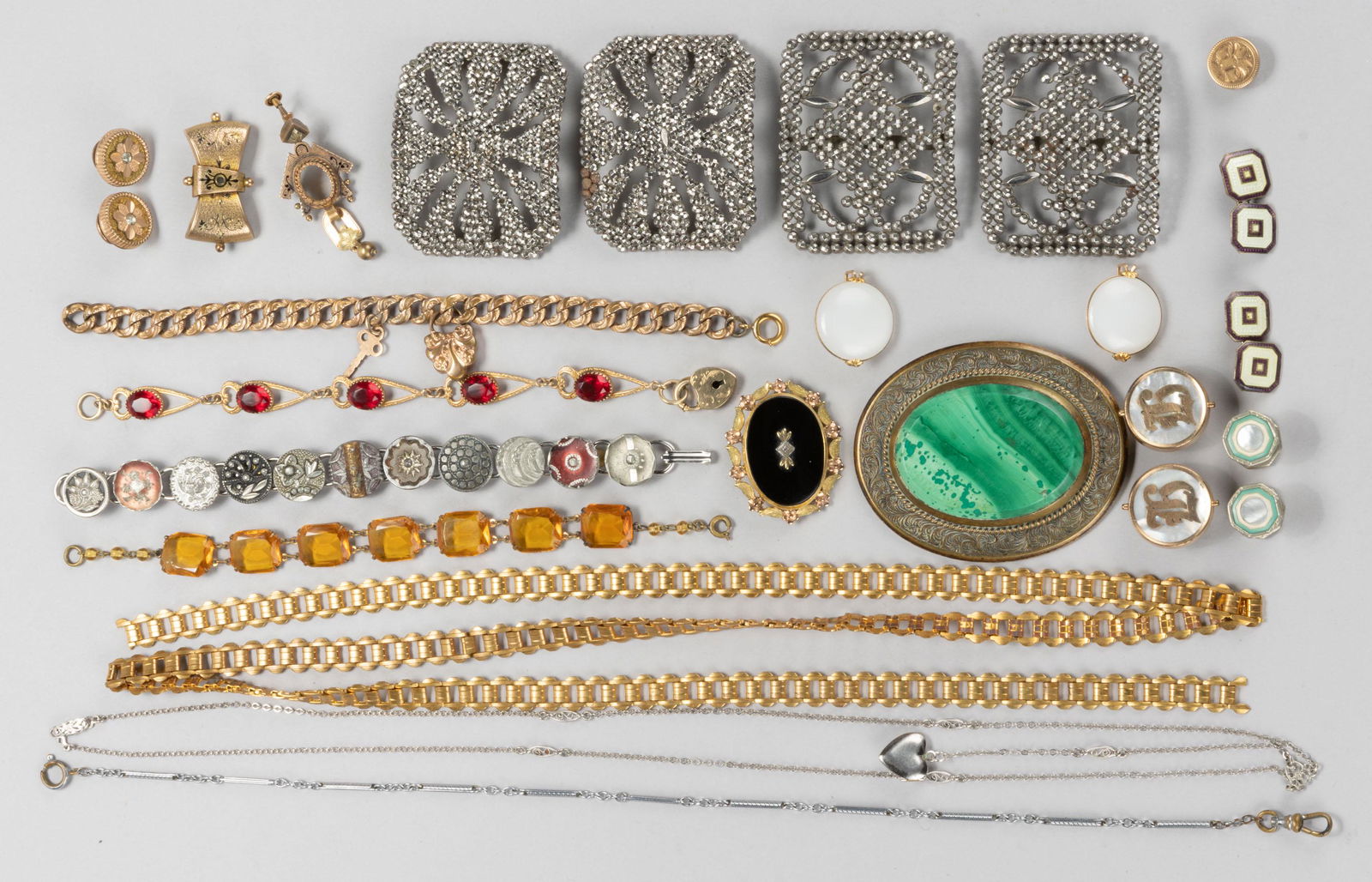 ANTIQUE / VINTAGE VICTORIAN AND OTHER JEWELRY, LOT OF 26 (1 of 3)