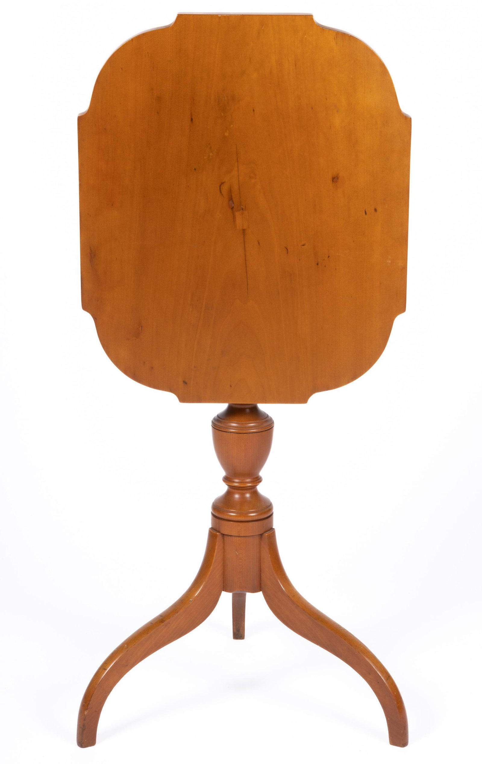 AMERICAN MAPLE TILT-TOP CANDLESTAND (1 of 4)