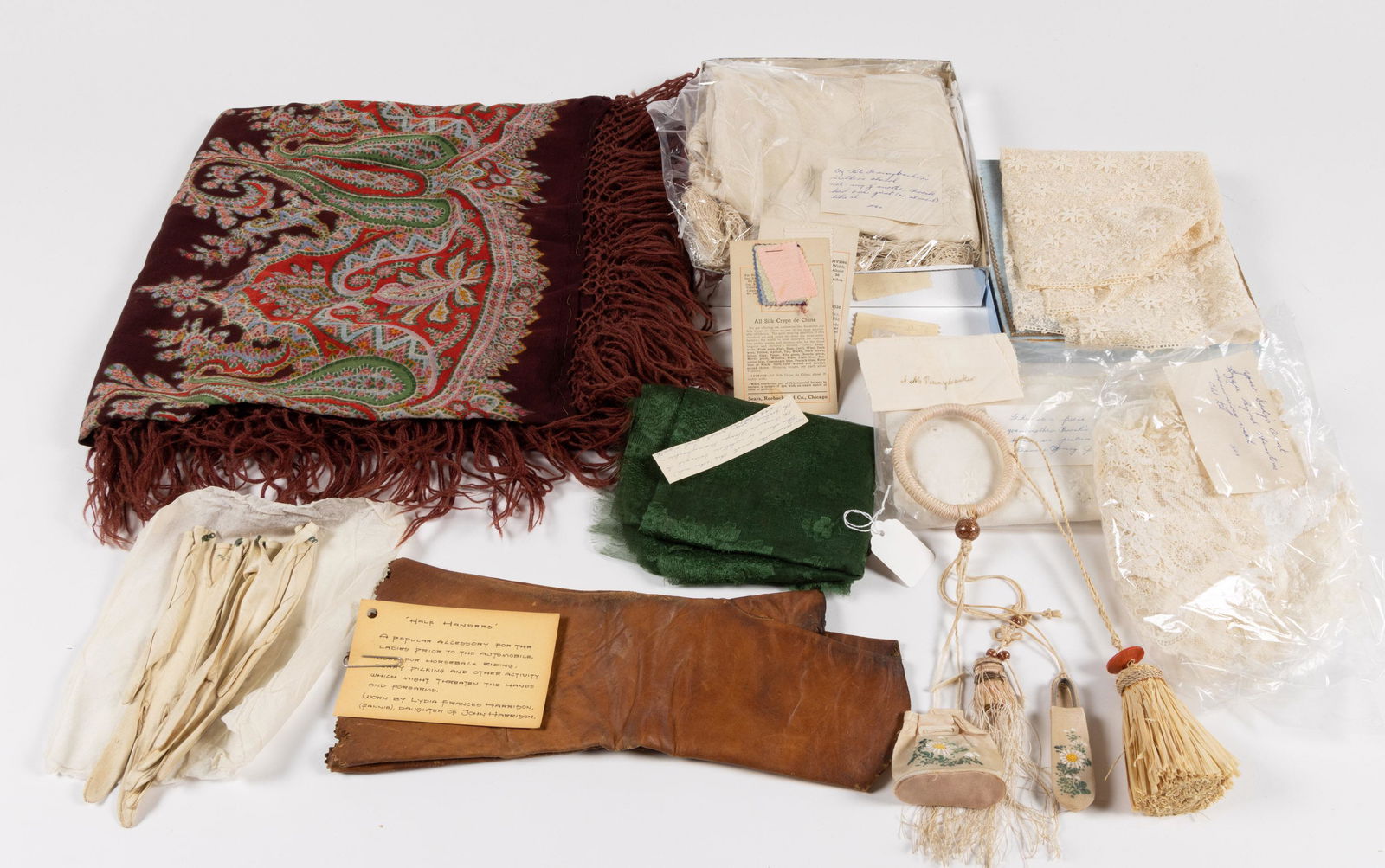 HARRISON, PENNYBACKER, AND OTHER FAMILY, ROCKINGHAM / SHENANDOAH CO., SHENANDOAH VALLEY OF VIRGINIA: HARRISON, PENNYBACKER, AND OTHER FAMILY, ROCKINGHAM / SHENANDOAH CO., SHENANDOAH VALLEY OF VIRGINIA RELATED TEXTILES AND ARTICLES, UNCOUNTED LOT, more than 15 pieces, including a pair of "half handers