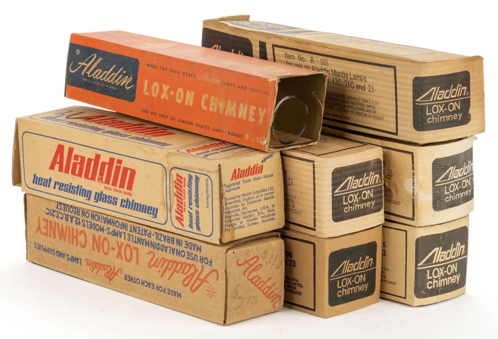 ALADDIN SINGLE-LINE KEROSENE LAMP LOX-ON CHIMNEYS, LOT OF EIGHT (1 of 1)