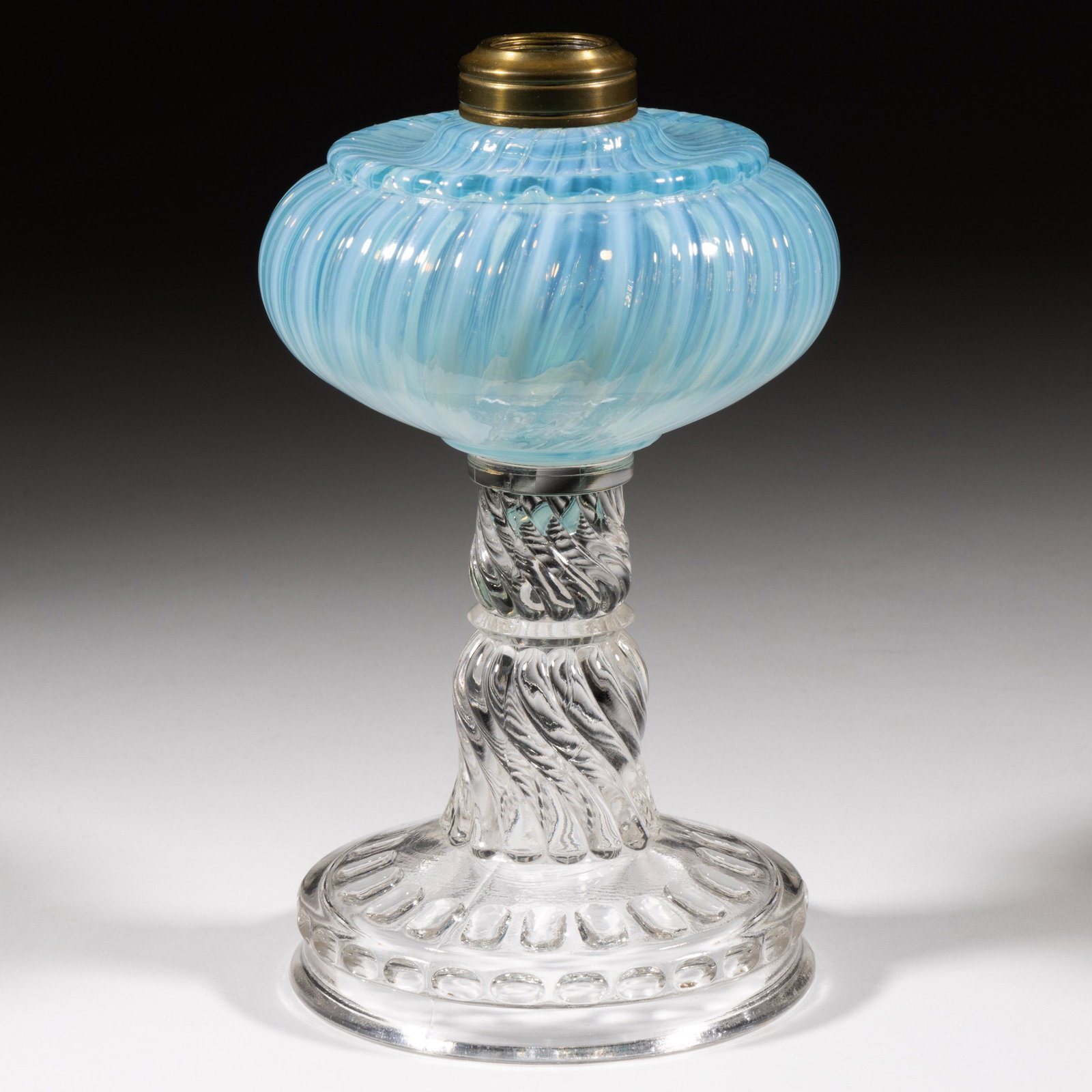 NICKEL PLATE NO. 50 / BANBURY KEROSENE STAND LAMP (1 of 1)