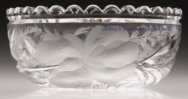 HAWKES GRAVIC CUT GLASS BOWL: HAWKES GRAVIC CUT GLASS BOWL, Iris pattern, scalloped rim, signed on interior center. First quarter 20th century. 2 5/8" H, 6 " D. Provenance: Estate collection of Dorothy and Marshall Jenkins.