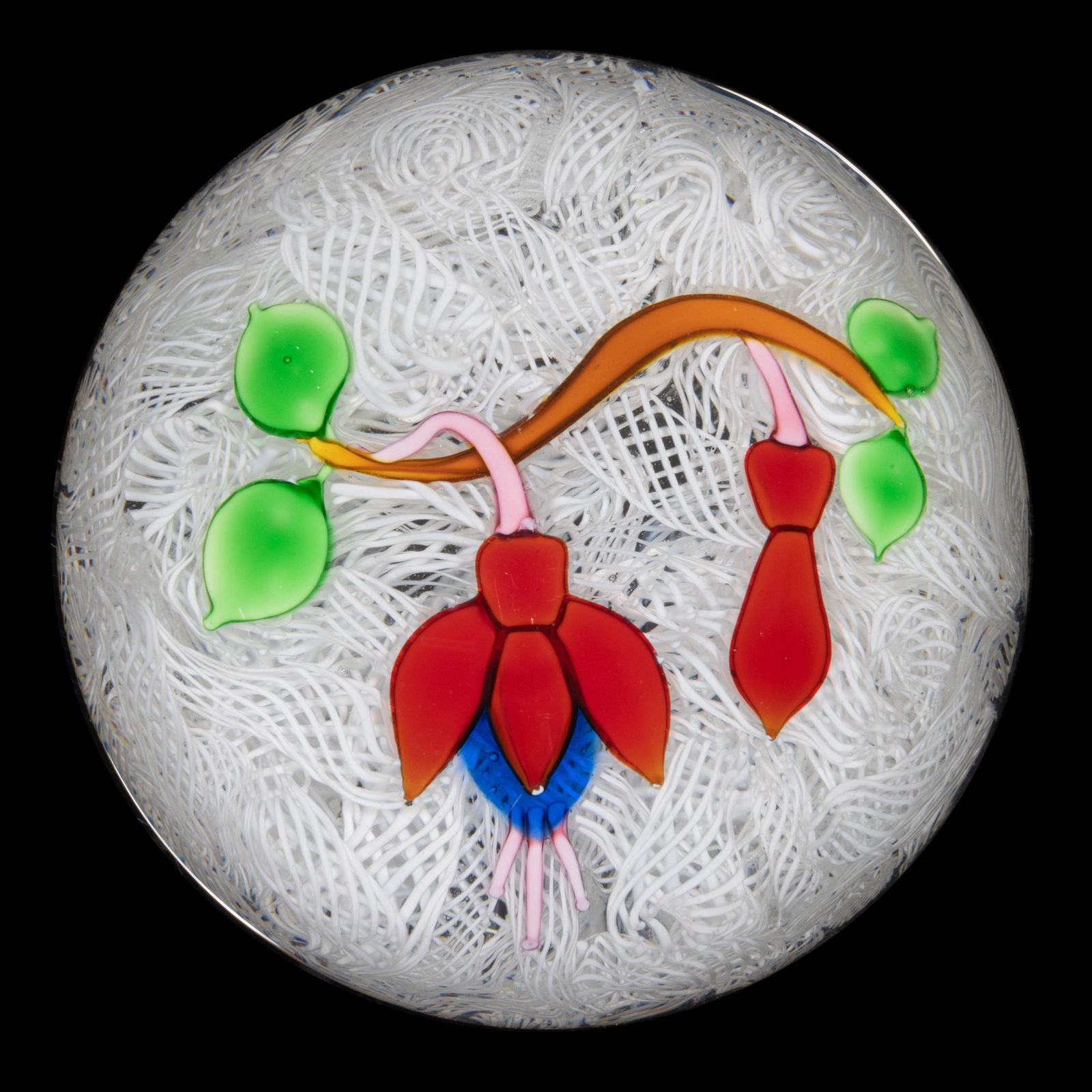 JOHN DEACONS (SCOTTISH, B. 1950) FUCHSIA FLOWER LAMPWORK STUDIO ART GLASS PAPERWEIGHT, central thin (1 of 2)