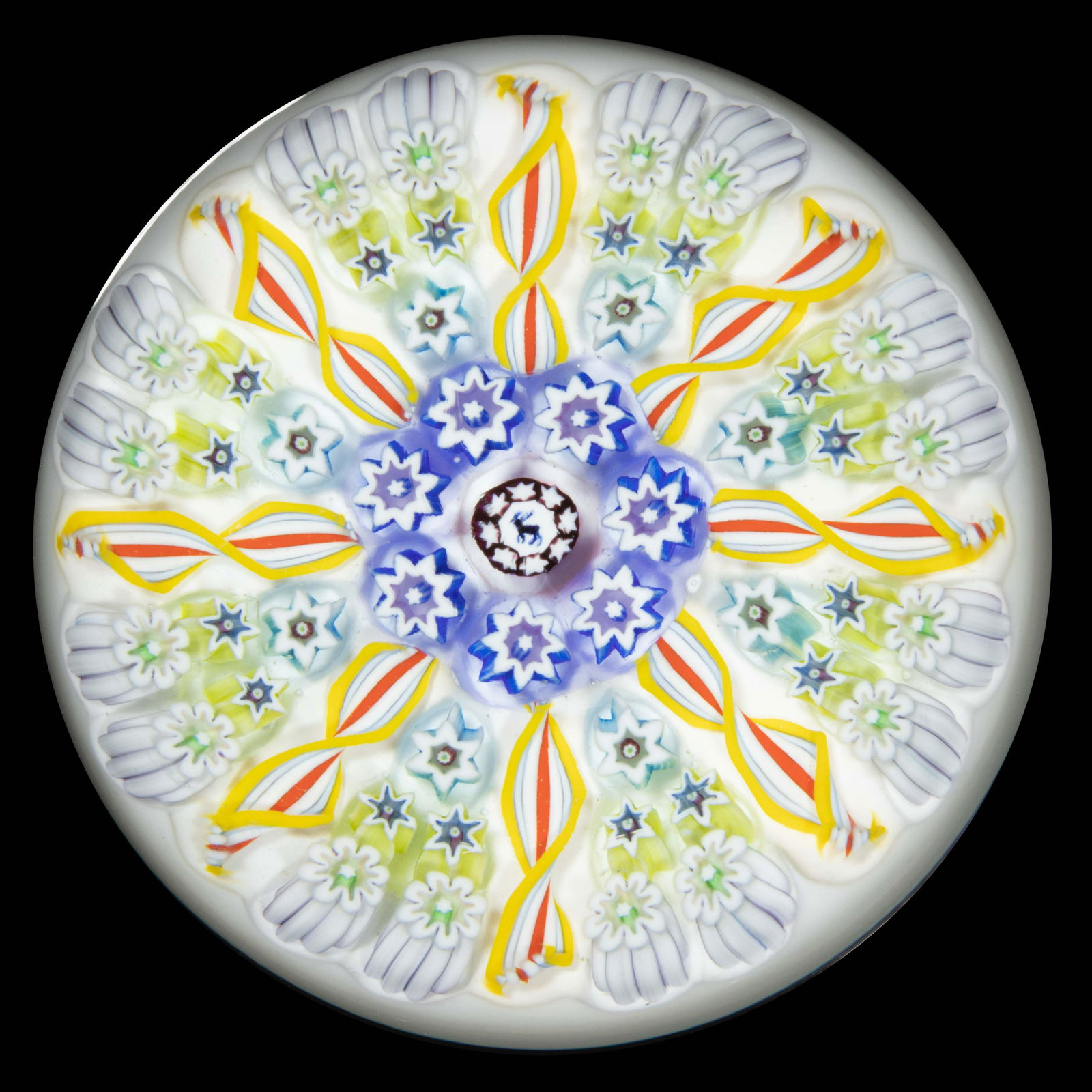 JOHN DEACONS (SCOTTISH, B. 1950) CONCENTRIC SPOKE MILLEFIORI PAPERWEIGHT, central deer silhouette (1 of 1)