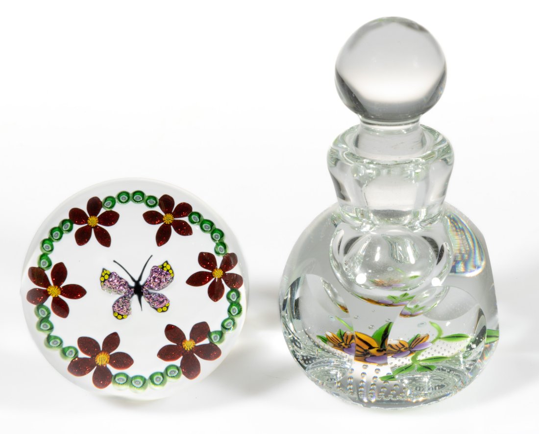 WILLIAM MANSON (SCOTTISH, B. 1951) LAMPWORK STUDIO ART GLASS PAPERWEIGHT ARTICLES, LOT OF TWO, (1 of 1)