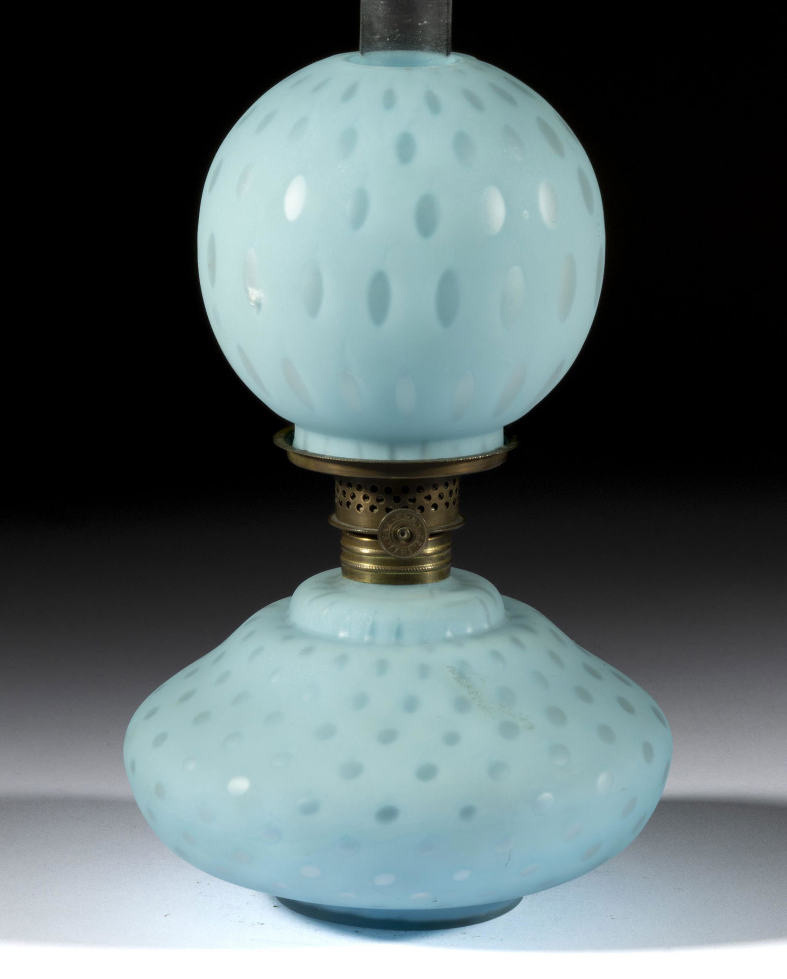 EMPRESS / RAINDROP AIR-TRAP MOTHER-OF-PEARL SATIN MINIATURE LAMP (1 of 1)