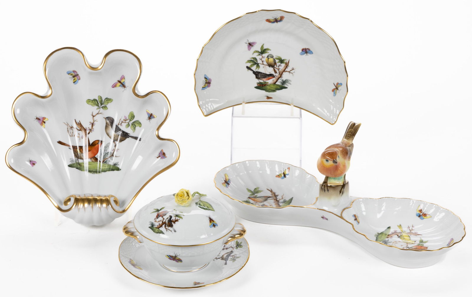 HUNGARIAN HEREND "ROTHSCHILD BIRD" PORCELAIN TABLE ARTICLES, LOT OF FIVE (1 of 1)