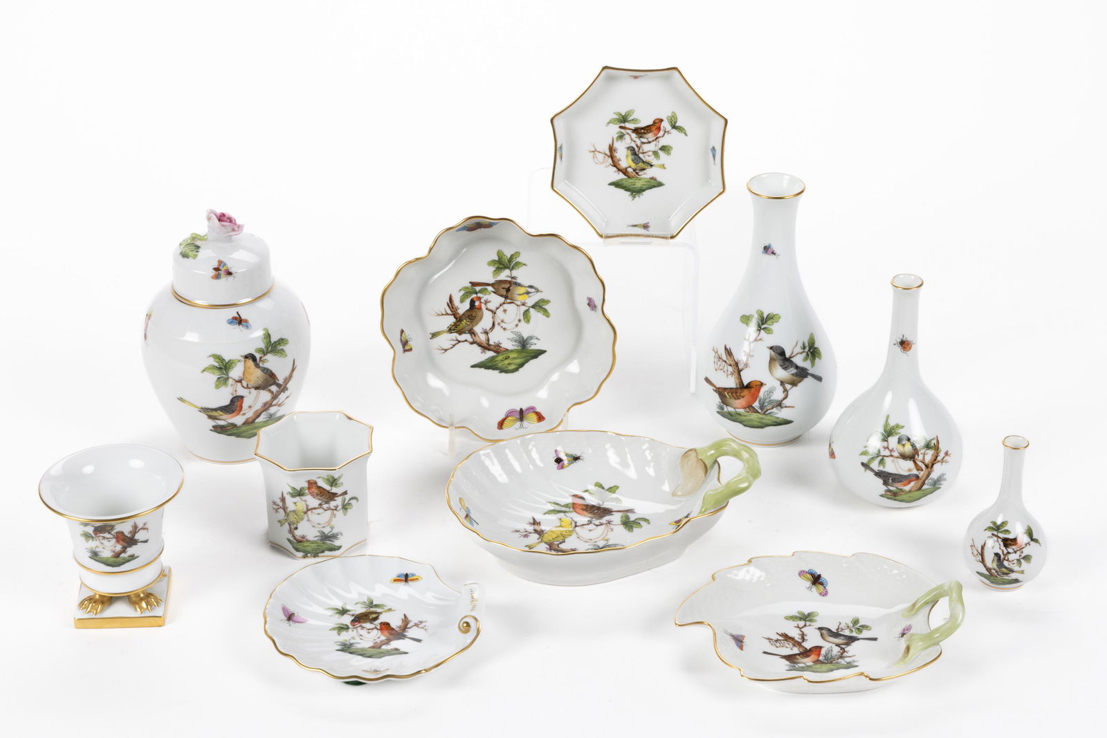 HUNGARIAN HEREND "ROTHSCHILD BIRD" PORCELAIN DECORATIVE ARTICLES, LOT OF 11 (1 of 1)